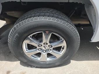 2019 Ford F-150 XLT Crew Cab Medium Bed - miniatura 10
