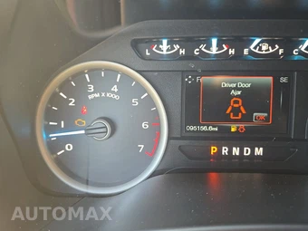 2019 Ford F-150 XLT Crew Cab Medium Bed - miniatura 12