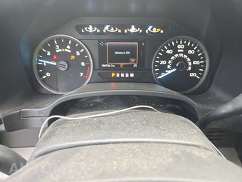 2019 Ford F-150 XLT Crew Cab Medium Bed - miniatura 12