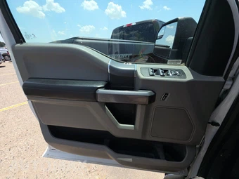 2019 Ford F-150 XLT Crew Cab Medium Bed - miniatura 9