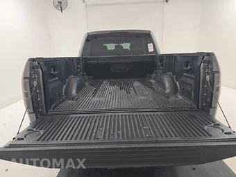 2019 Ford F-150 XLT Crew Cab Medium Bed - miniatura 16
