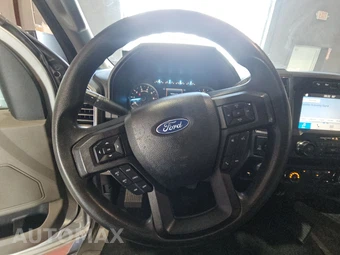 2019 Ford F-150 XLT Crew Cab Medium Bed - miniatura 10