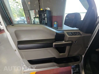 2019 Ford F-150 XLT Crew Cab Medium Bed - miniatura 9