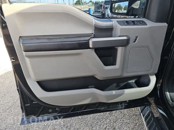 2019 Ford F-150 XLT Crew Cab Short Bed - miniatura 9
