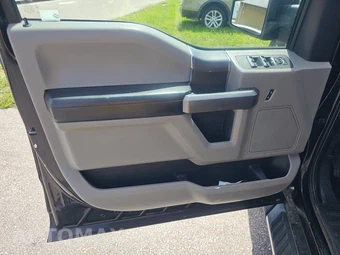 2019 Ford F-150 XLT Crew Cab Short Bed - miniatura 9