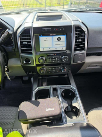 2019 Ford F-150 XLT Crew Cab Short Bed - miniatura 10