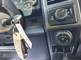 2019 Ford F-150 XLT Crew Cab Short Bed - miniatura 8