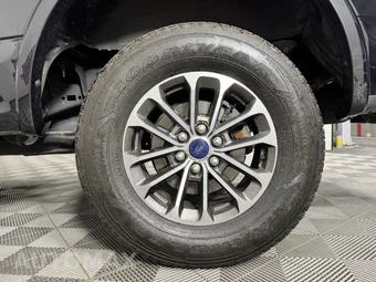 2019 Ford F-150 XLT Crew Cab Short Bed - miniatura 43