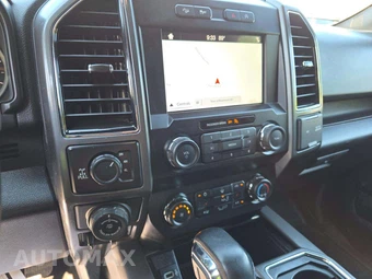 2019 Ford F-150 XLT Crew Cab Short Bed - miniatura 10