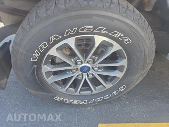 2019 Ford F-150 XLT Crew Cab Short Bed - miniatura 10