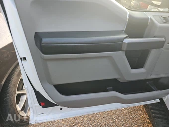 2019 Ford F-150 XLT Extended Cab Medium Bed w/Rear Doors - miniatura 9