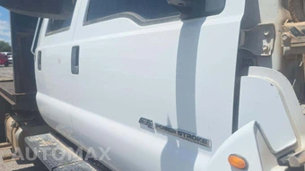 2019 Ford F650 SUPER DUTY Crew Cab - miniatura 10