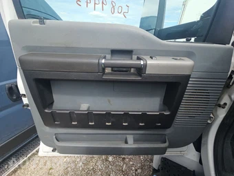 2019 Ford F750 SUPER DUTY Conventional Short - miniatura 9