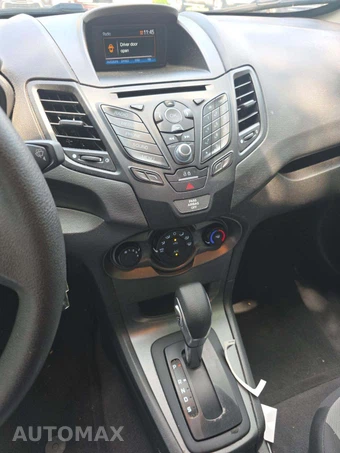 2019 Ford Fiesta S Sedan – miniatura 10