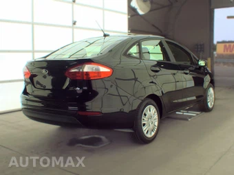2019 Ford Fiesta S Sedan - miniatura 4