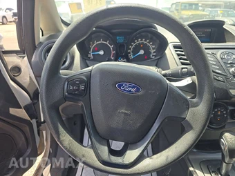 2019 Ford Fiesta S Sedan – miniatura 10