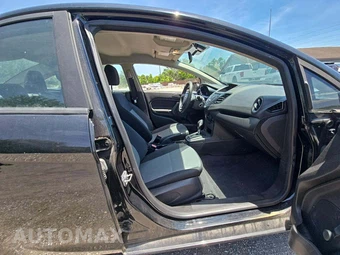 2019 Ford Fiesta S Sedan – miniatura 15