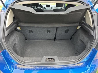 2019 Ford Fiesta SE Hatchback – miniatura 19