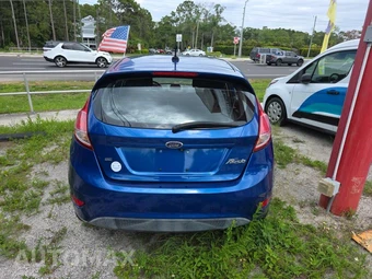 2019 Ford Fiesta SE Hatchback – miniatura 5