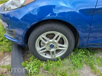 2019 Ford Fiesta SE Hatchback – miniatura 8