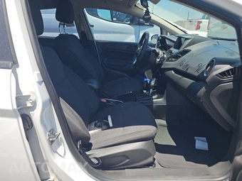 2019 Ford Fiesta SE Sedan – miniatura 8