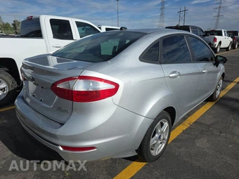 2019 Ford Fiesta SE Sedan – miniatura 4