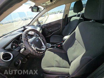 2019 Ford Fiesta SE Sedan – miniatura 7