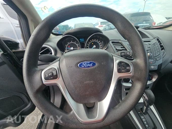 2019 Ford Fiesta SE Sedan – miniatura 10