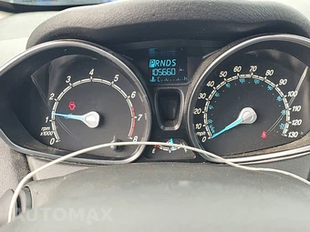 2019 Ford Fiesta SE Sedan – miniatura 12