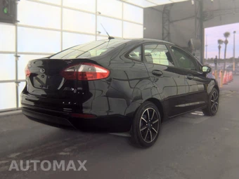 2019 Ford Fiesta SE Sedan – miniatura 4