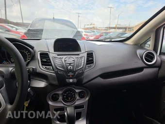 2019 Ford Fiesta SE Sedan – miniatura 10
