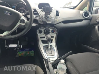 2019 Ford Fiesta SE Sedan – miniatura 11