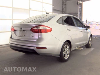 2019 Ford Fiesta SE Sedan – miniatura 4
