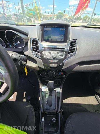 2019 Ford Fiesta SE Sedan – miniatura 10