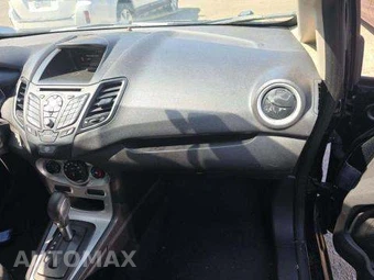 2019 Ford Fiesta SE Sedan – miniatura 19