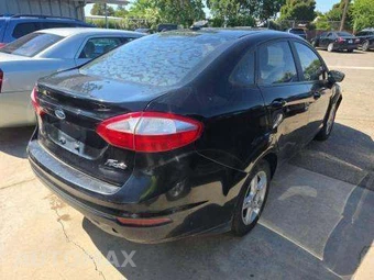 2019 Ford Fiesta SE Sedan – miniatura 3
