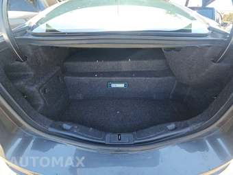 2019 Ford Fusion Energi Titanium – miniatura 16