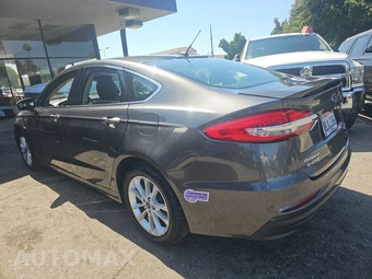 2019 Ford Fusion Energi Titanium – miniatura 6