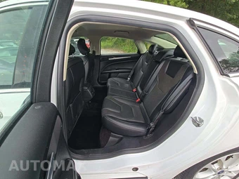 2019 Ford Fusion Energi Titanium – miniatura 10