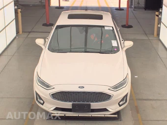 2019 Ford Fusion Energi Titanium - miniatura 2
