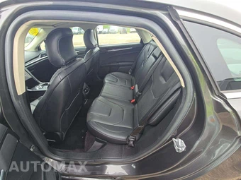 2019 Ford Fusion Energi Titanium - miniatura 13