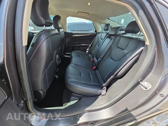 2019 Ford Fusion Energi Titanium - miniatura 13