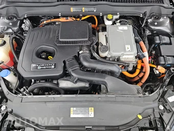 2019 Ford Fusion Energi Titanium - miniatura 15
