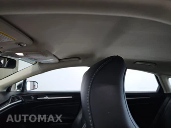 2019 Ford Fusion Energi Titanium - miniatura 18