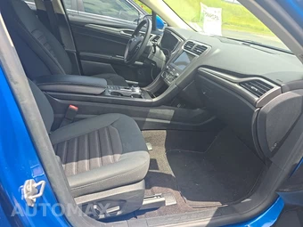 2019 Ford Fusion Hybrid SE - miniatura 8
