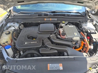 2019 Ford Fusion Hybrid SE - miniatura 15