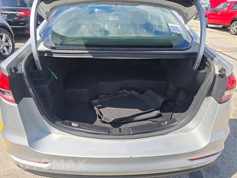 2019 Ford Fusion Hybrid SE - miniatura 16