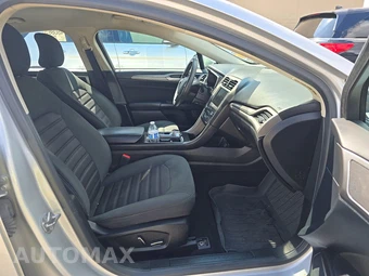 2019 Ford Fusion Hybrid SE - miniatura 8
