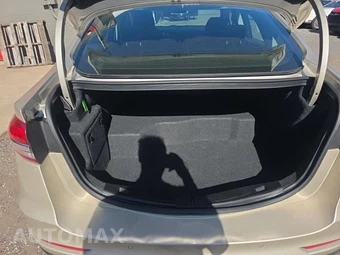 2019 Ford Fusion Hybrid SE - miniatura 19