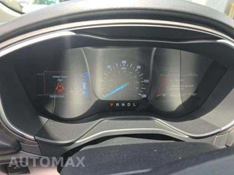 2019 Ford Fusion Hybrid SE - miniatura 9